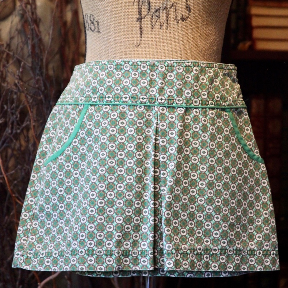 Zara TRF US2 100% cotton mini printed skirt